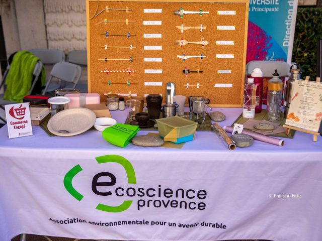 stand écoscience provence Fête du Musée, Association des Amis du Musée océanographique